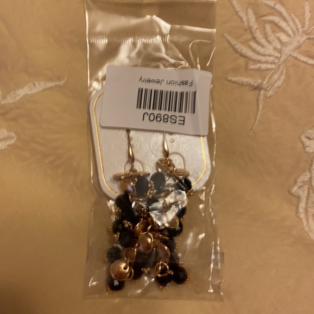 Drop earrings - Picture 9 of 9
